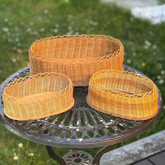 Vintage Wicker Basket Set of 3 Oval Shaped Boho Storage Bins with Wood Bases - Picture 1 of 11